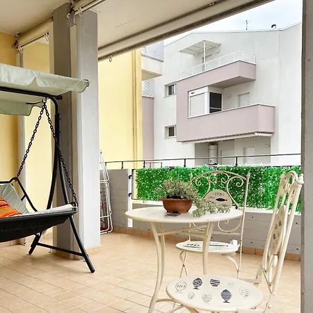 Holihome Sofy Mare Apartment *