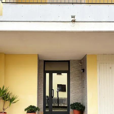 Holihome Sofy Mare 公寓 托尔托雷托